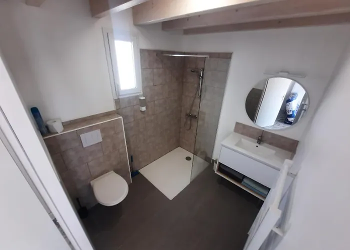 L'abri Cotier 度假居 莱萨布勒-多洛讷