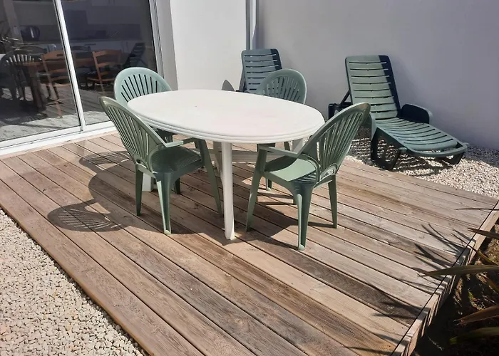 L'abri Cotier 度假居 莱萨布勒-多洛讷